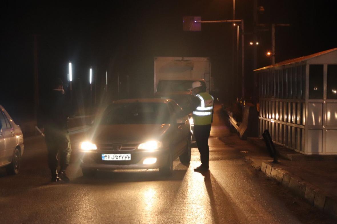 خبرنگاران اعمال قانون یک هزار خودرو برای عدم رعایت محدودیت تردد شبانه در رشت