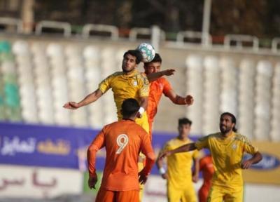 لیگ دسته اول فوتبال، تساوی در دربی کرمان، پیروزی خیبر و قشقایی و توقف صدرنشین در اهواز