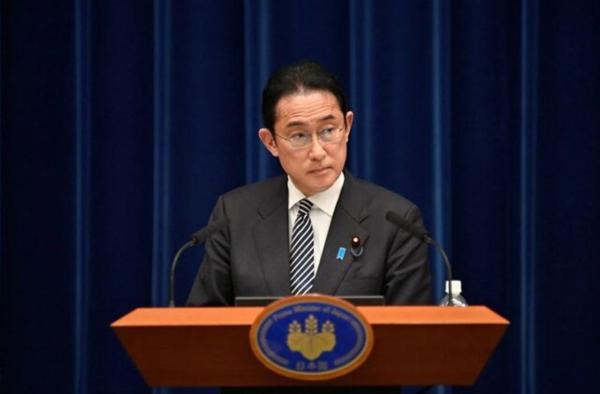 نخست وزیر ژاپن: مانورهای نظامی چین را محکوم می کنیم