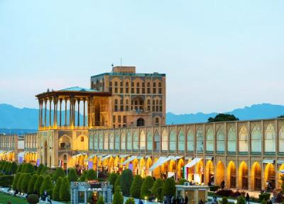 هتل عالی قاپو اصفهان؛ اقامت در قلب چهار باغ