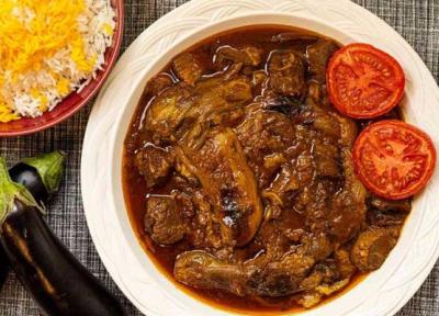 طرز تهیه خورش بادمجان مجلسی؛ غذای لذیذ و محبوب ایرانی